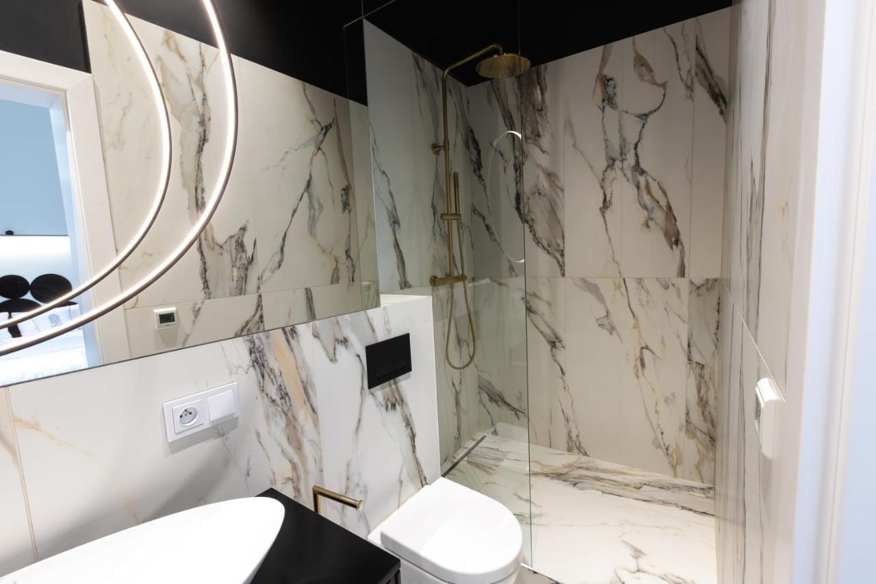 Srebrna Luxury - Fabrykancka - Wnetrza Premium Apartment