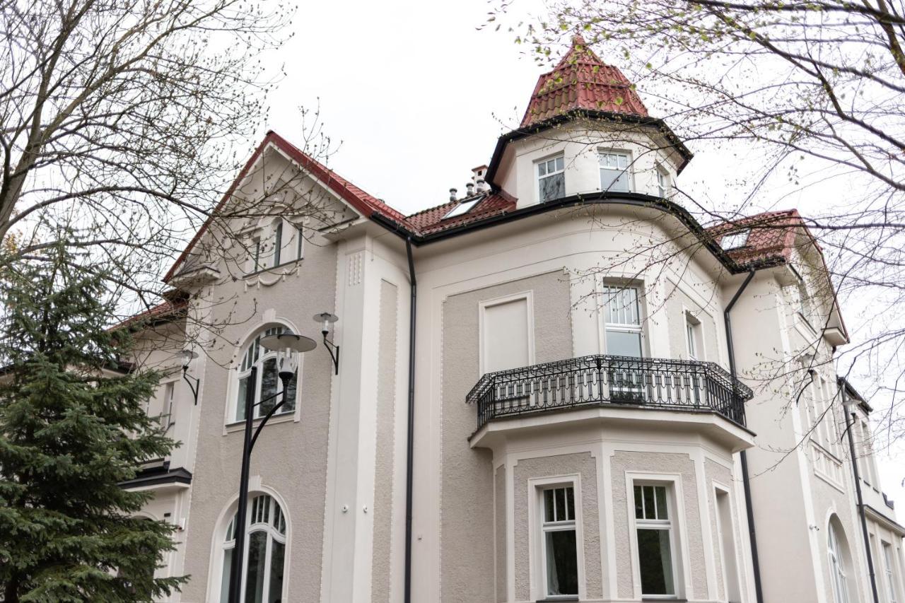 Srebrna Luxury - Fabrykancka - Wnetrza Premium