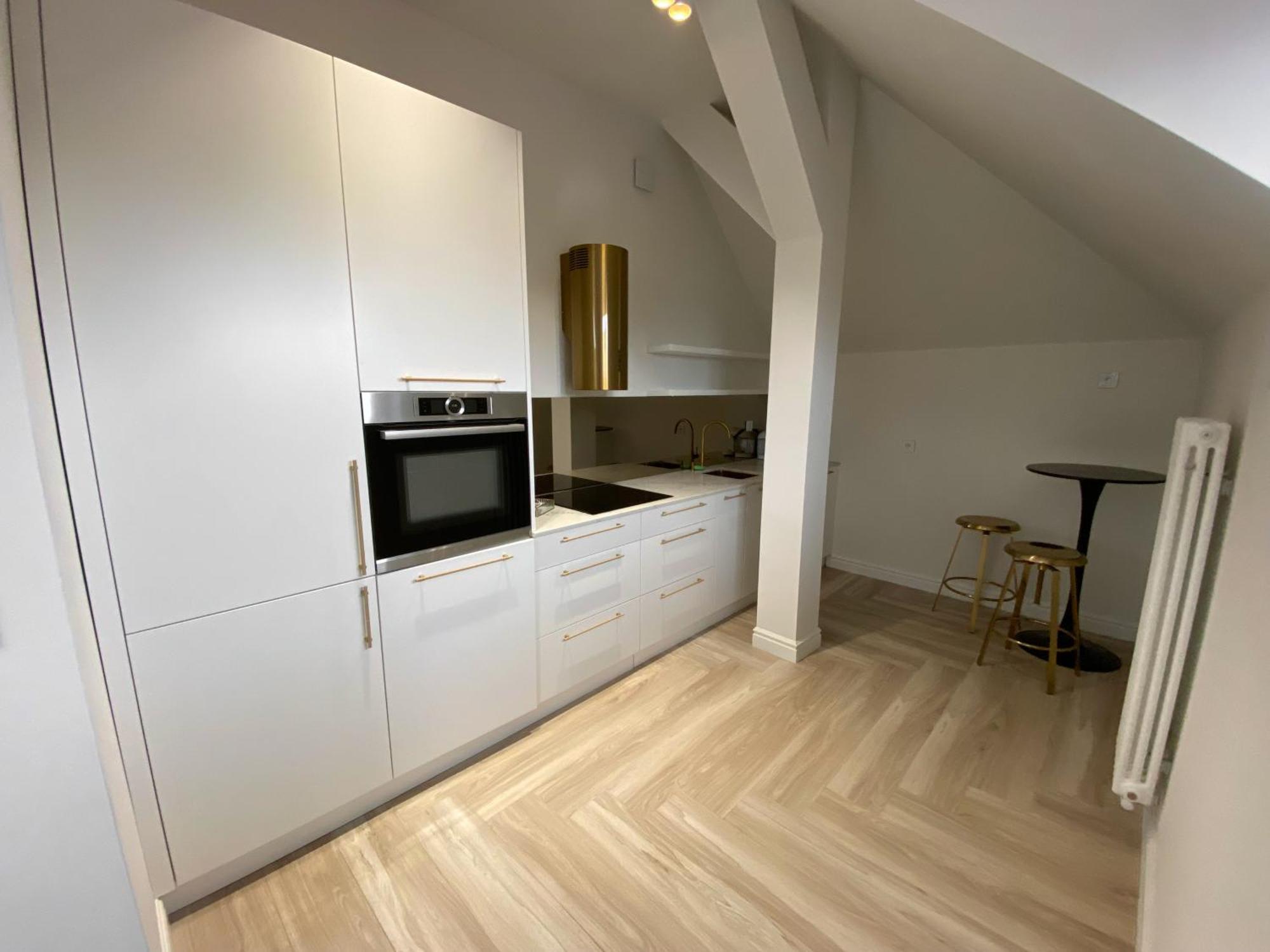 Srebrna Luxury - Fabrykancka - Wnetrza Premium